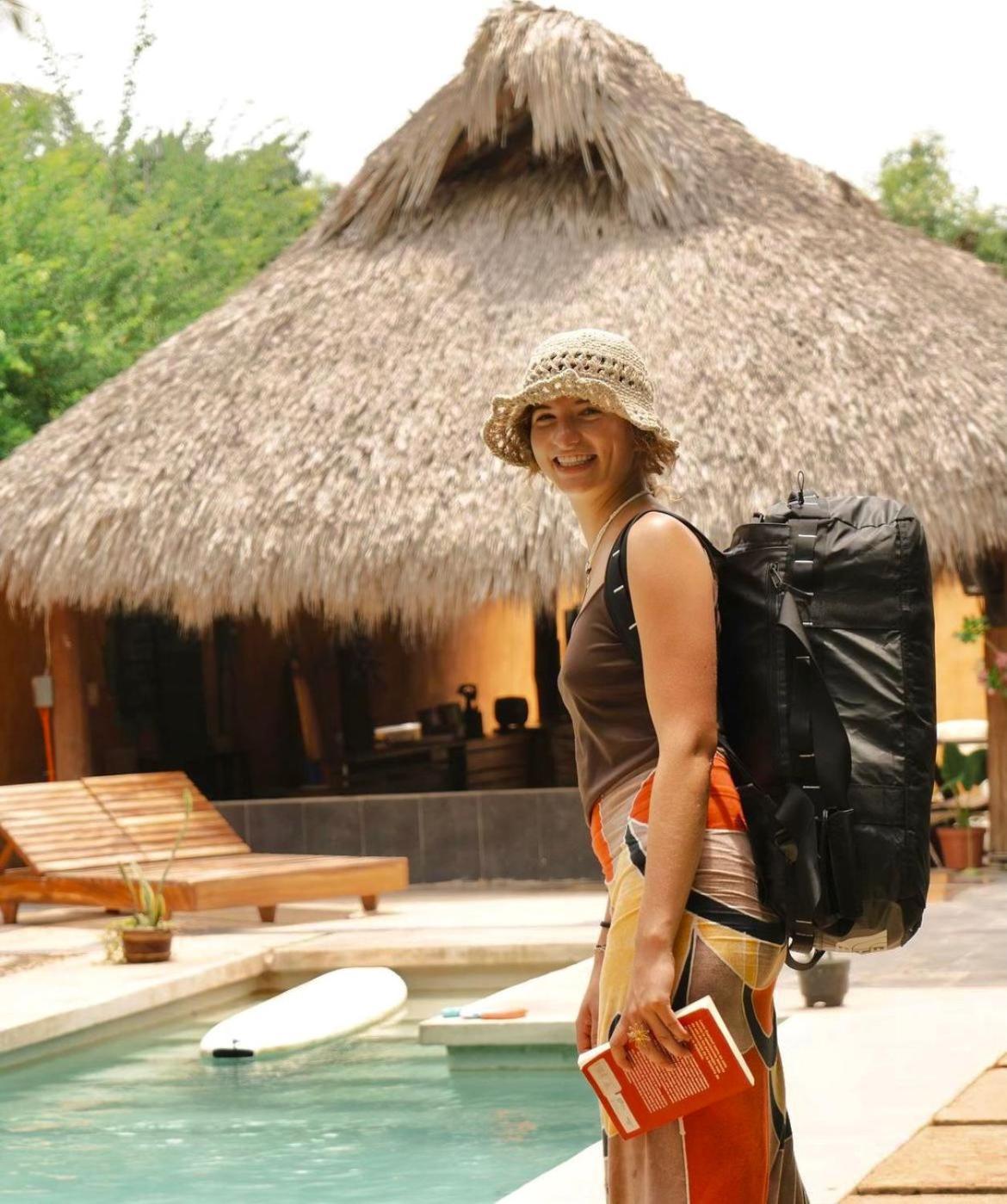 Surfnest Tamarindos Hostel Brisas de Zicatela Bagian luar foto